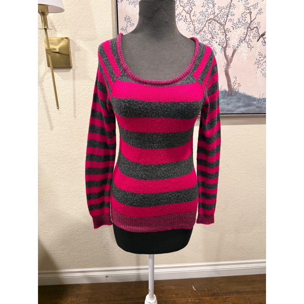Aeropostale Womens Pink Grey Striped‎ Scoop Neck Knit Sweater Size Small S/P